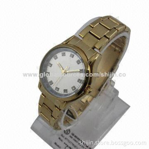 Fashion metal alloy watch for smart people, vogue, golden, OEM orders are welcome
